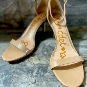 Sam Edelman size 12 nude heels